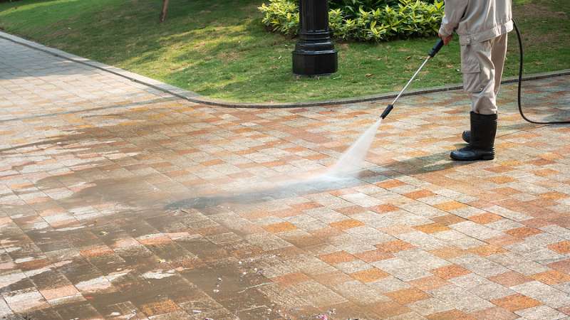 pressure washing services